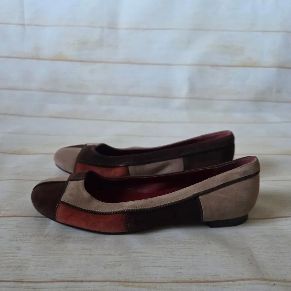 Marc By Marc Jacobs leather upper